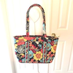 Vera Bradley zippered tote Happy Snails